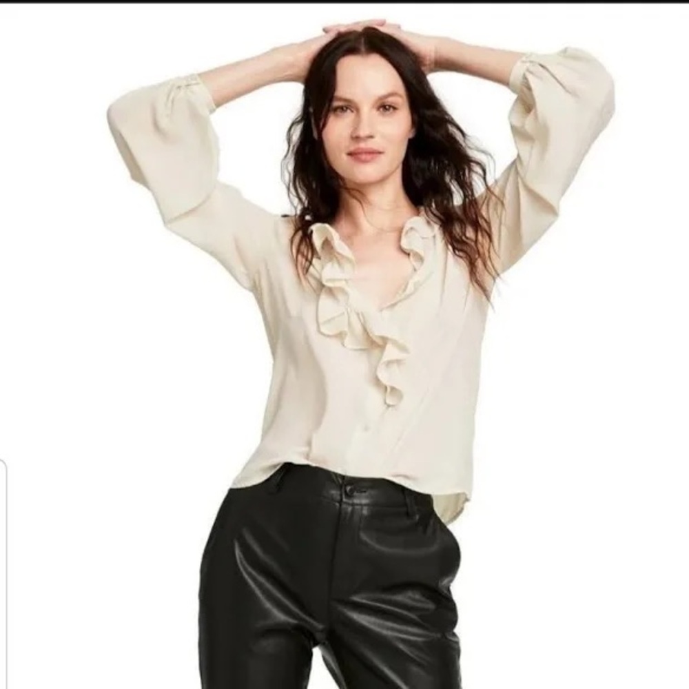 Nili Lotan Ivory Ruffle V-Neck Blouse